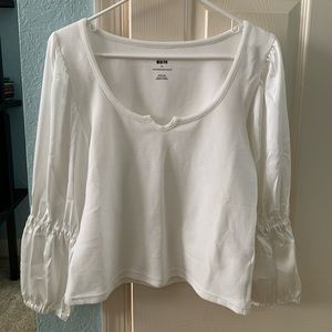 Anthropologie Maeve white top with silky blousy sleeves - NWT never worn Size M